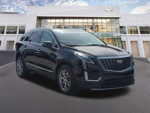 Used 2023 Cadillac XT5 Premium Luxury FWD image 3
