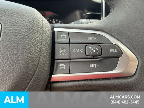 Used 2025 Jeep Compass Limited AWD/4WD image 26