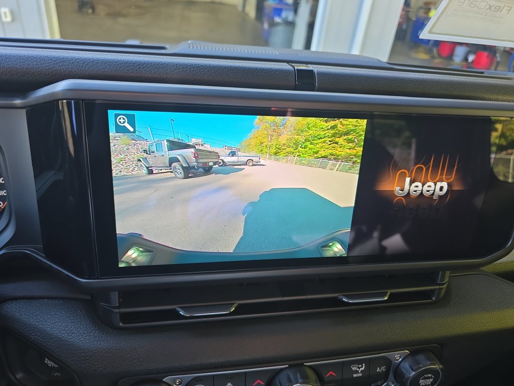 New 2027 Jeep Gladiator Sport AWD/4WD image 22