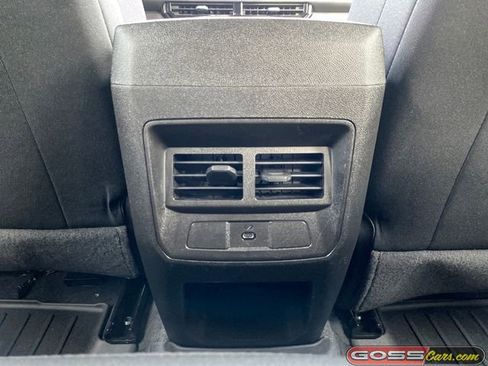 Used 2024 Chevrolet Colorado LT image 21