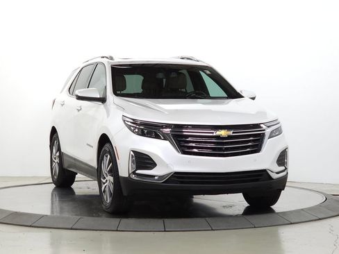 Used 2022 Chevrolet Equinox Premier AWD/4WD image 1
