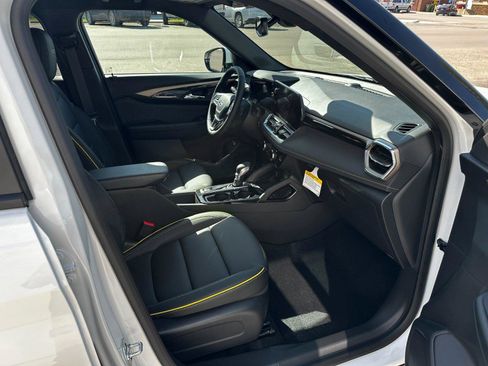 New 2025 Chevrolet TrailBlazer ACTIV w/ Convenience Package image 21