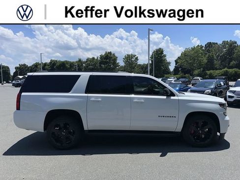 Used 2020 Chevrolet Suburban Premier AWD/4WD image 6