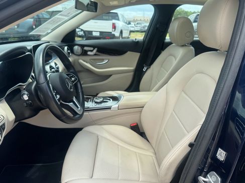 Used 2021 Mercedes-Benz C 300 Sedan image 10