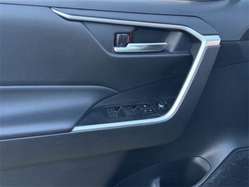 Used 2024 Toyota RAV4 XLE image 25