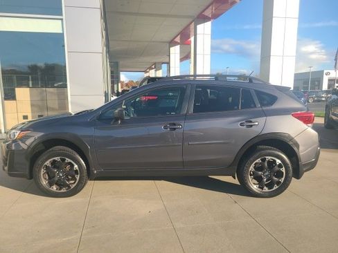 Used 2023 Subaru Crosstrek 2.0i image 4