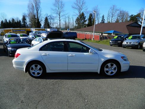 Used 2006 Acura RL image 9