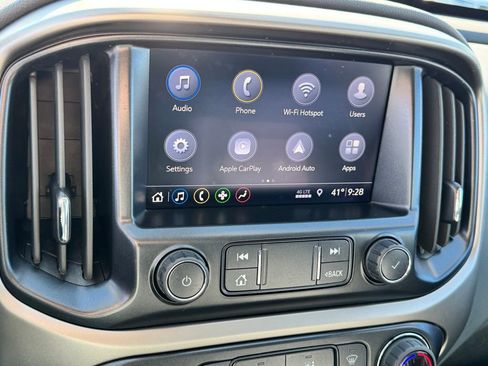 Used 2022 Chevrolet Colorado Z71 AWD/4WD image 22