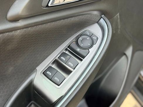 Used 2020 Chevrolet Malibu LT w/ Redline Edition FWD image 18