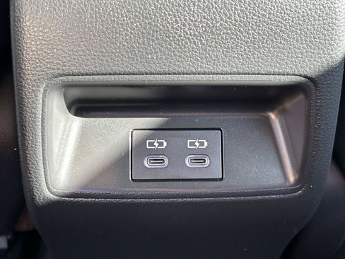 Used 2024 Toyota Corolla LE FWD image 13