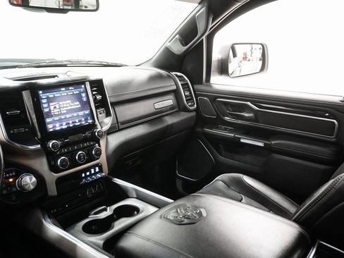 Certified 2019 RAM 1500 Laramie image 18