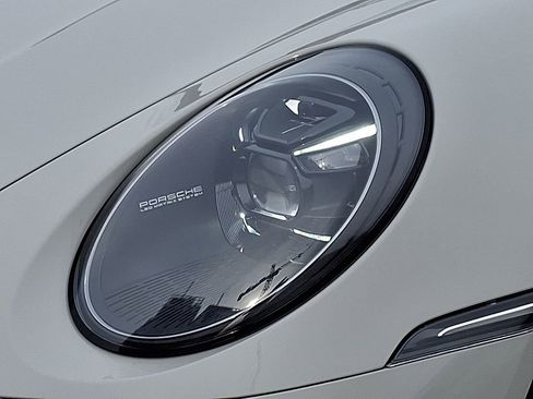 Used 2021 Porsche 911 Turbo S image 11