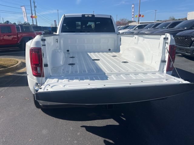 New 2026 RAM 3500 Tradesman AWD/4WD image 29