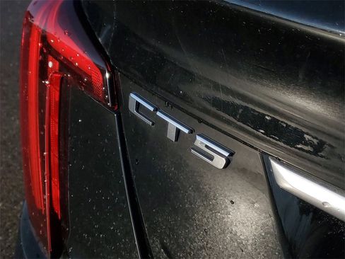 Used 2024 Cadillac CT5 Premium Luxury w/ Technology Package image 7