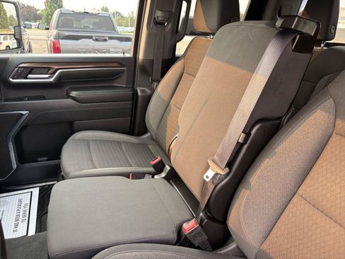 Used 2024 Chevrolet Silverado 2500 LT AWD/4WD image 23
