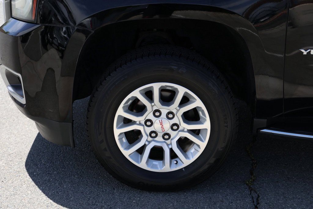 Used 2020 GMC Yukon SLT AWD/4WD image 12