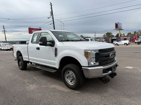 Used 2018 Ford F350 XL image 2