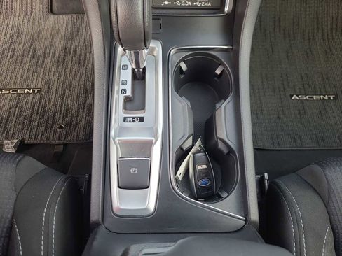 Used 2024 Subaru Ascent Premium w/ Convenience Package image 25