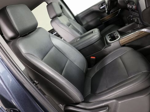 Used 2021 Chevrolet Silverado 1500 LT Trail Boss w/ Convenience Package II image 29