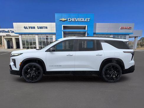 New 2026 Chevrolet Traverse RS image 12