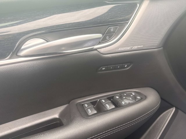 Certified 2023 Cadillac XT5 Premium Luxury AWD/4WD image 48