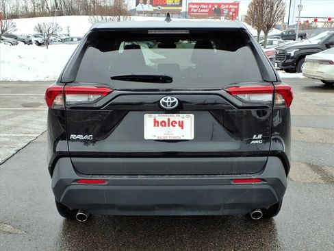 Used 2025 Toyota RAV4 LE image 6