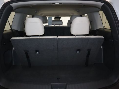 Used 2025 Hyundai Santa Fe SEL FWD image 15