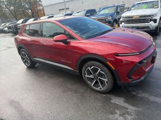 New 2026 Chevrolet Equinox EV LT video 1