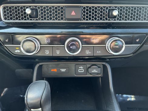 Used 2023 Honda Civic EX image 19