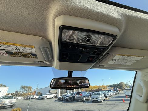 Used 2017 Toyota 4Runner Limited image 26