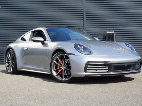 Used 2022 Porsche 911 Carrera S RWD image 10