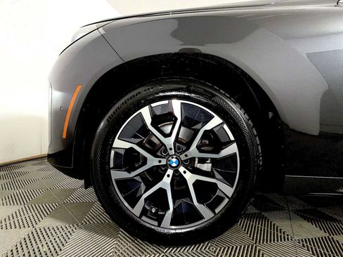 Used 2025 BMW X3 xDrive30i w/ Premium Package image 8