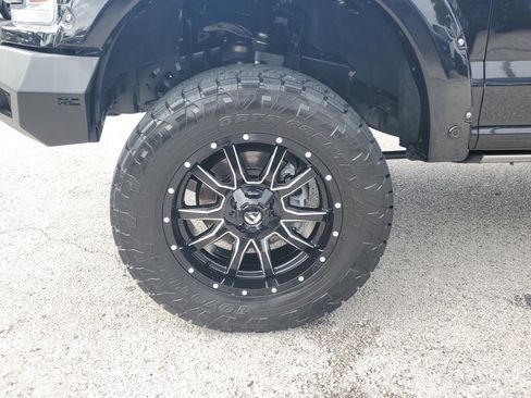 Used 2020 Ford F150 Lariat w/ Equipment Group 502A Luxury image 5