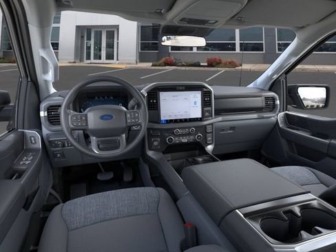New 2026 Ford F150 XLT w/ Equipment Group 301A Standard AWD/4WD image 9