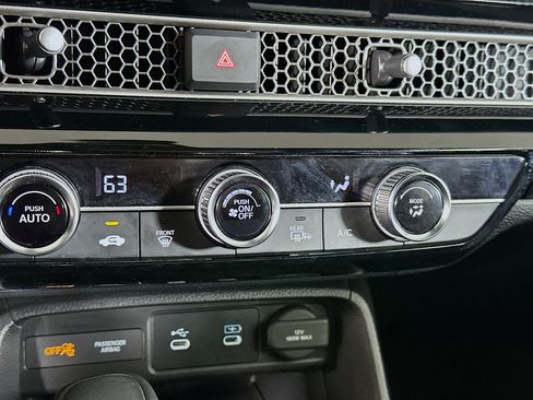 Used 2025 Honda Civic Sport image 23