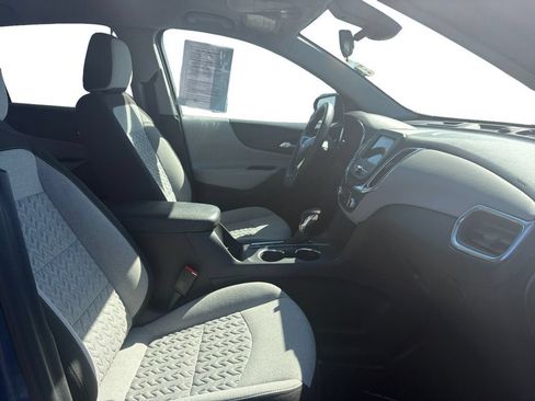 Certified 2024 Chevrolet Equinox LS w/ LS Convenience Package FWD image 17