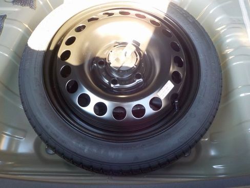 New 2025 Buick Envista Avenir image 27