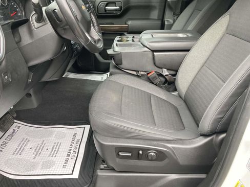 Used 2020 Chevrolet Silverado 1500 LT w/ Texas Edition image 20