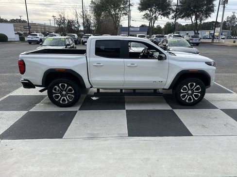 Used 2023 GMC Canyon AT4 w/ AT4 Premium Package image 3