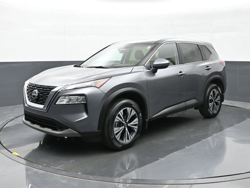 Used 2023 Nissan Rogue SV AWD/4WD image 8