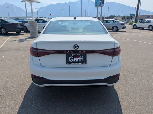 Used 2026 Volkswagen Jetta S FWD image 4