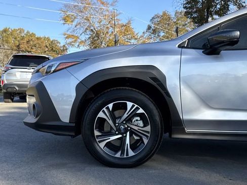 Certified 2025 Subaru Crosstrek 2.0i Premium image 9