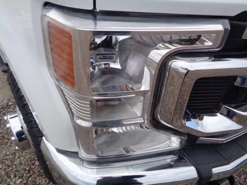 Used 2022 Ford F350 XLT w/ XLT Value Package image 40