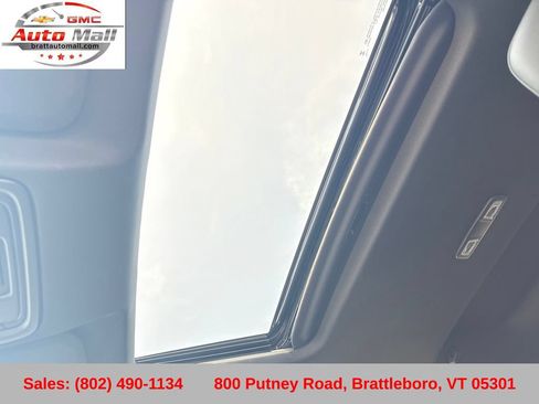Used 2024 GMC Sierra 1500 AT4 w/ Technology Package AWD/4WD image 23