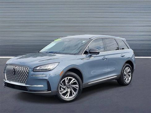 Used 2023 Lincoln Corsair FWD w/ Equipment Group 101A image 1