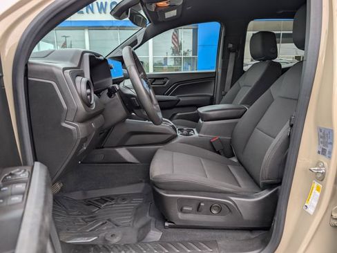 Used 2023 Chevrolet Colorado Trail Boss w/ LPO, Skid Plate Package AWD/4WD image 10