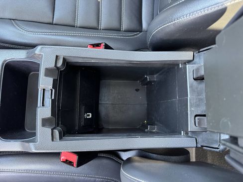 Used 2018 Ford Escape SEL image 25