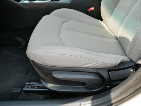 Used 2018 Kia Optima LX FWD image 20