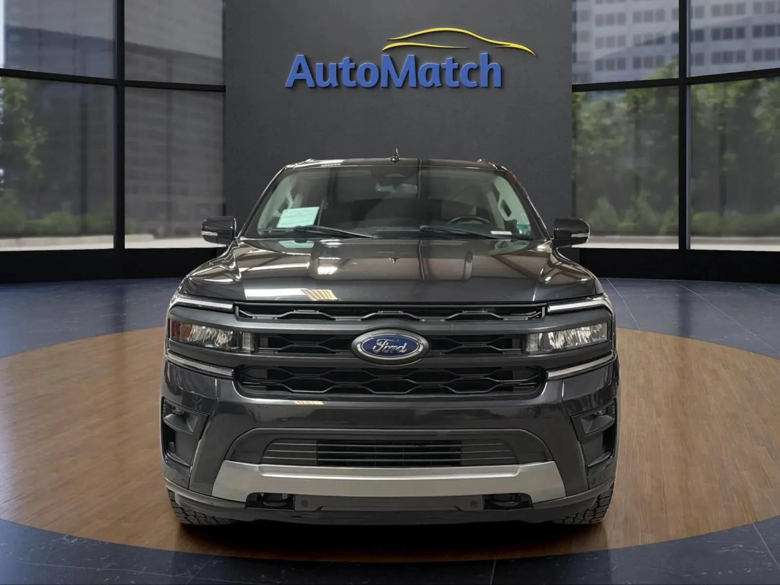 Used 2023 Ford Expedition Max Limited AWD/4WD image 3