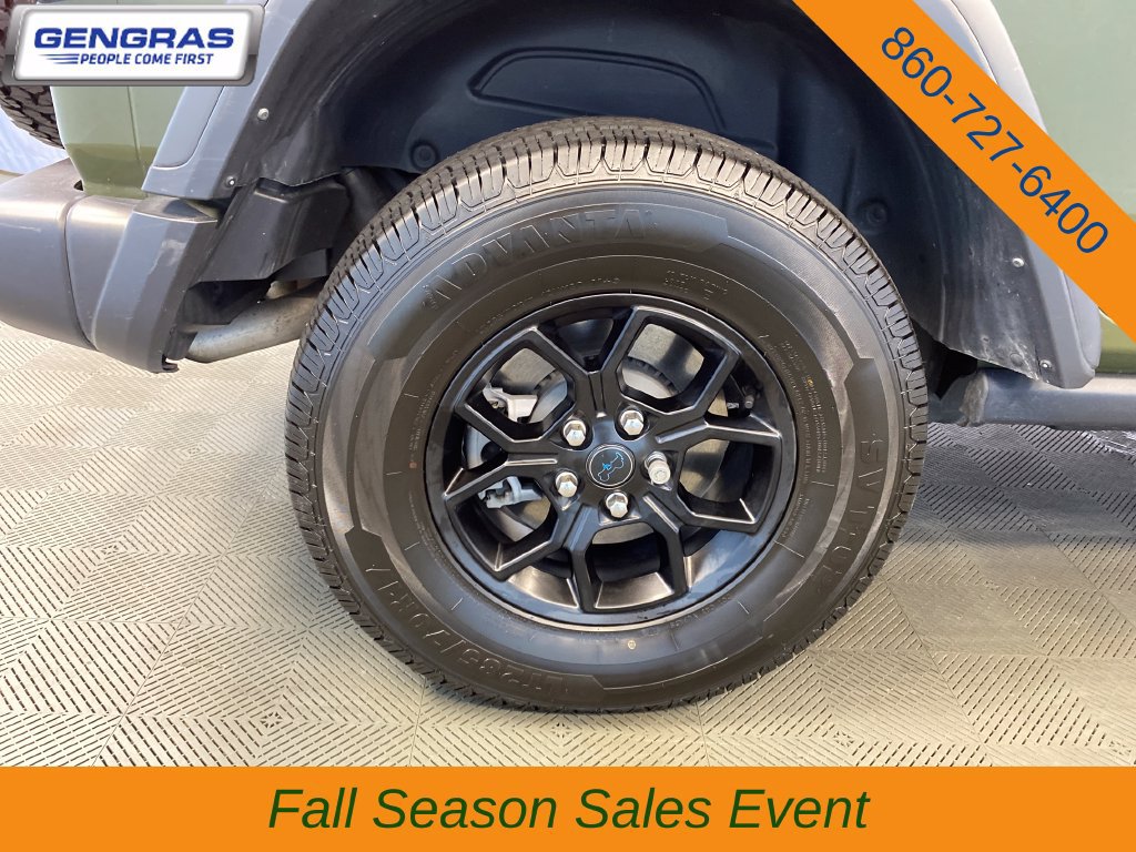 Used 2024 Jeep Wrangler Unlimited AWD/4WD image 33
